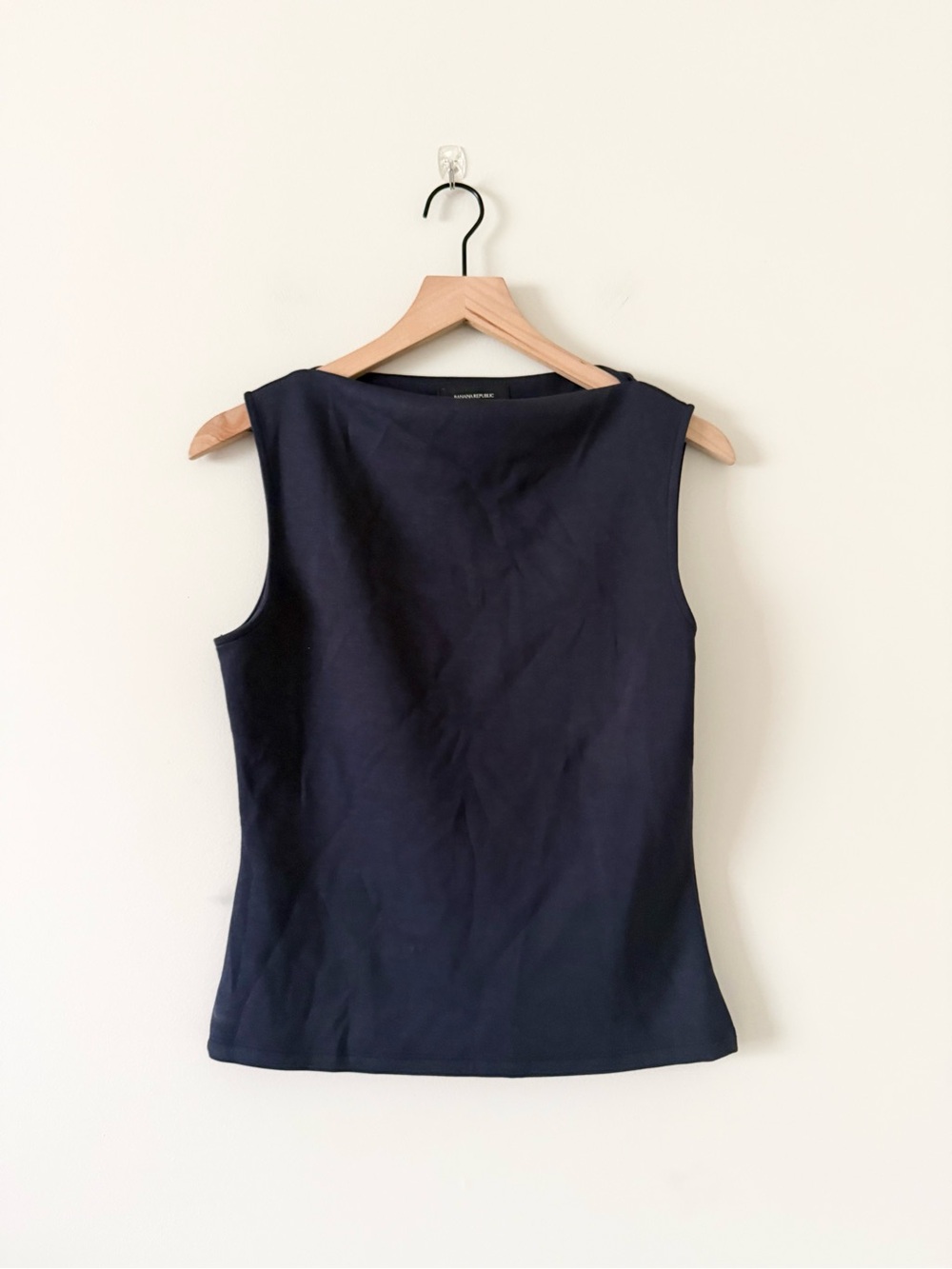 Banana Republic Navy Sleeveless Boatneck Knit Top - Size S